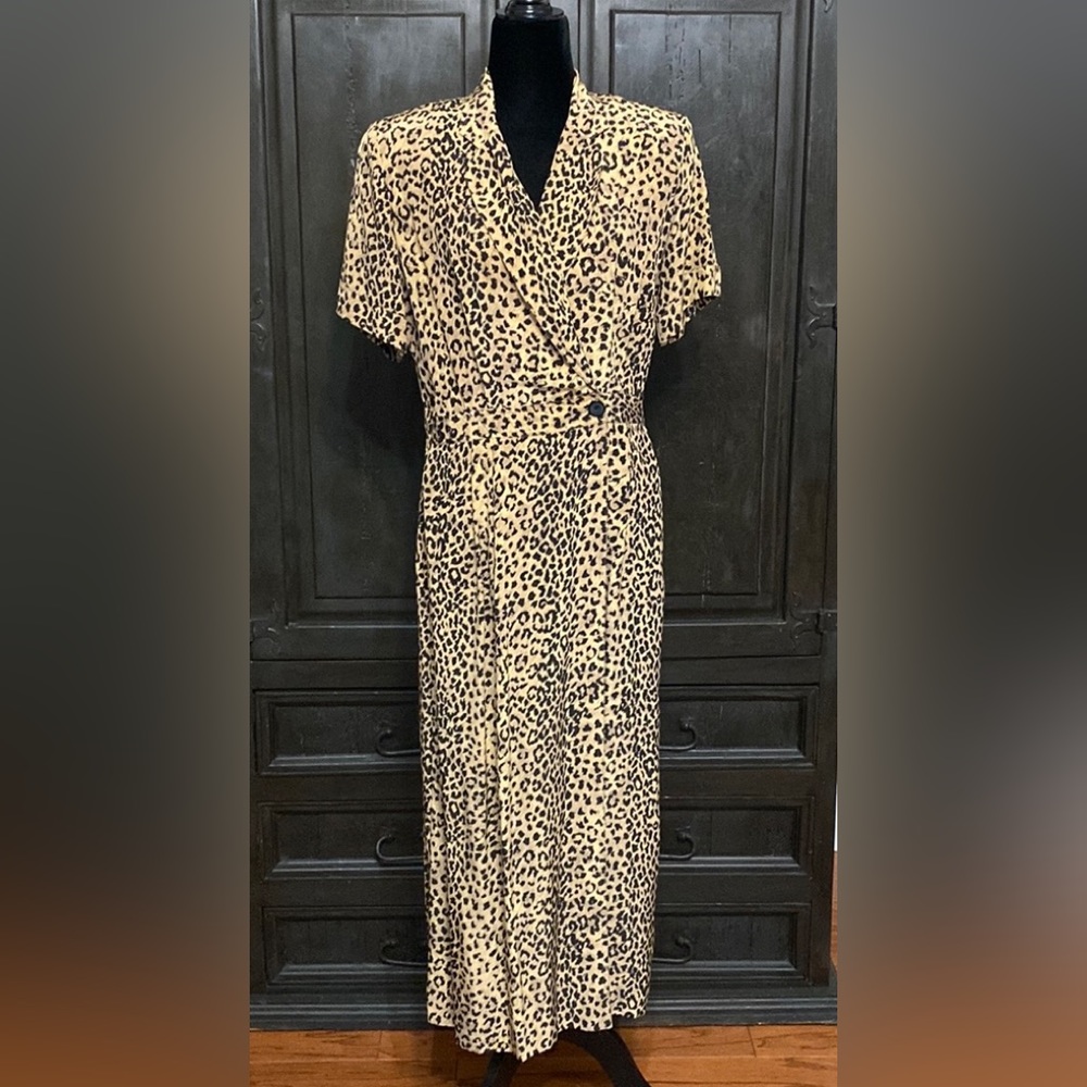 Vintage Robbie Bee animal print silk dress. Size 6
